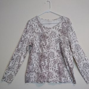Lady's White Stag, Brown & Off White, Paisley Print, Long Sleeve Top.  Sz. 20